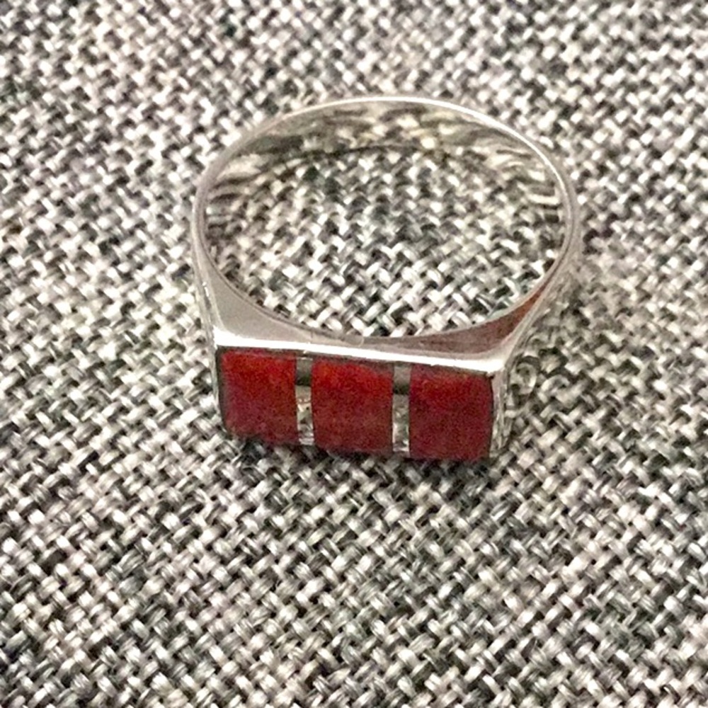 CLOSEOUT- 3 Stone Coral Ring.  NWT